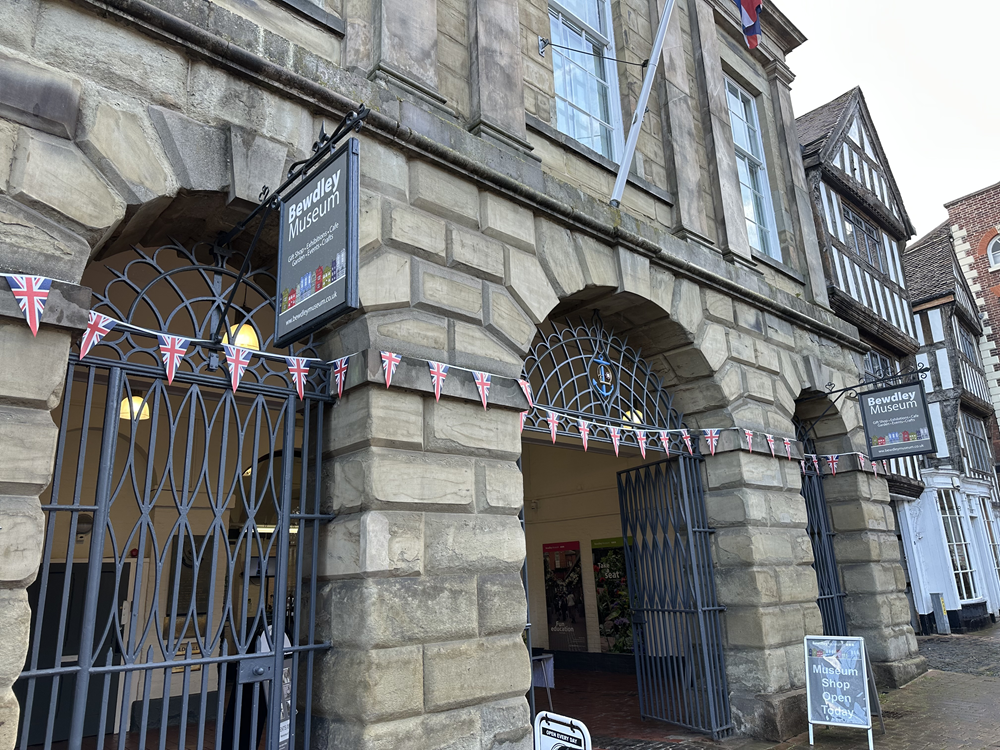 Front elevation of Bewdley Museum
